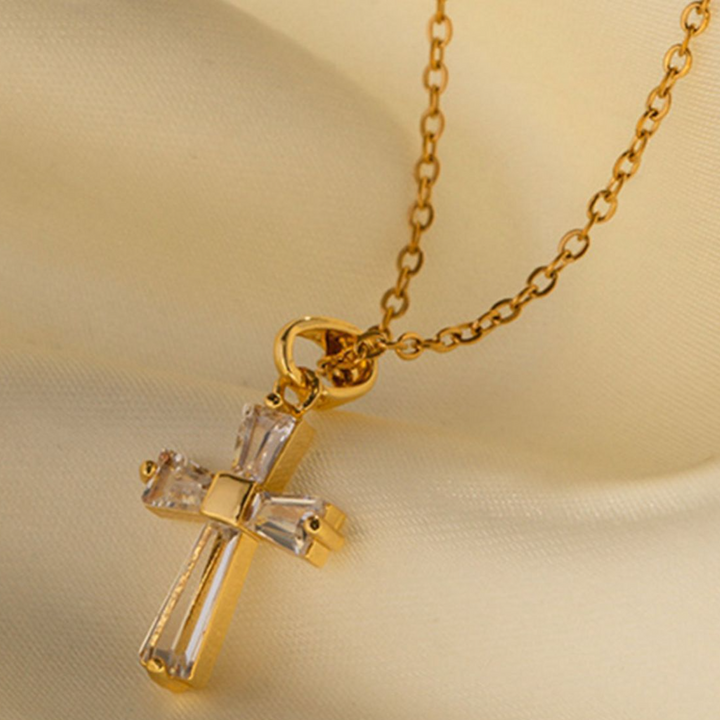 White Zircon Cross Pendant Necklace HWER98K3KF